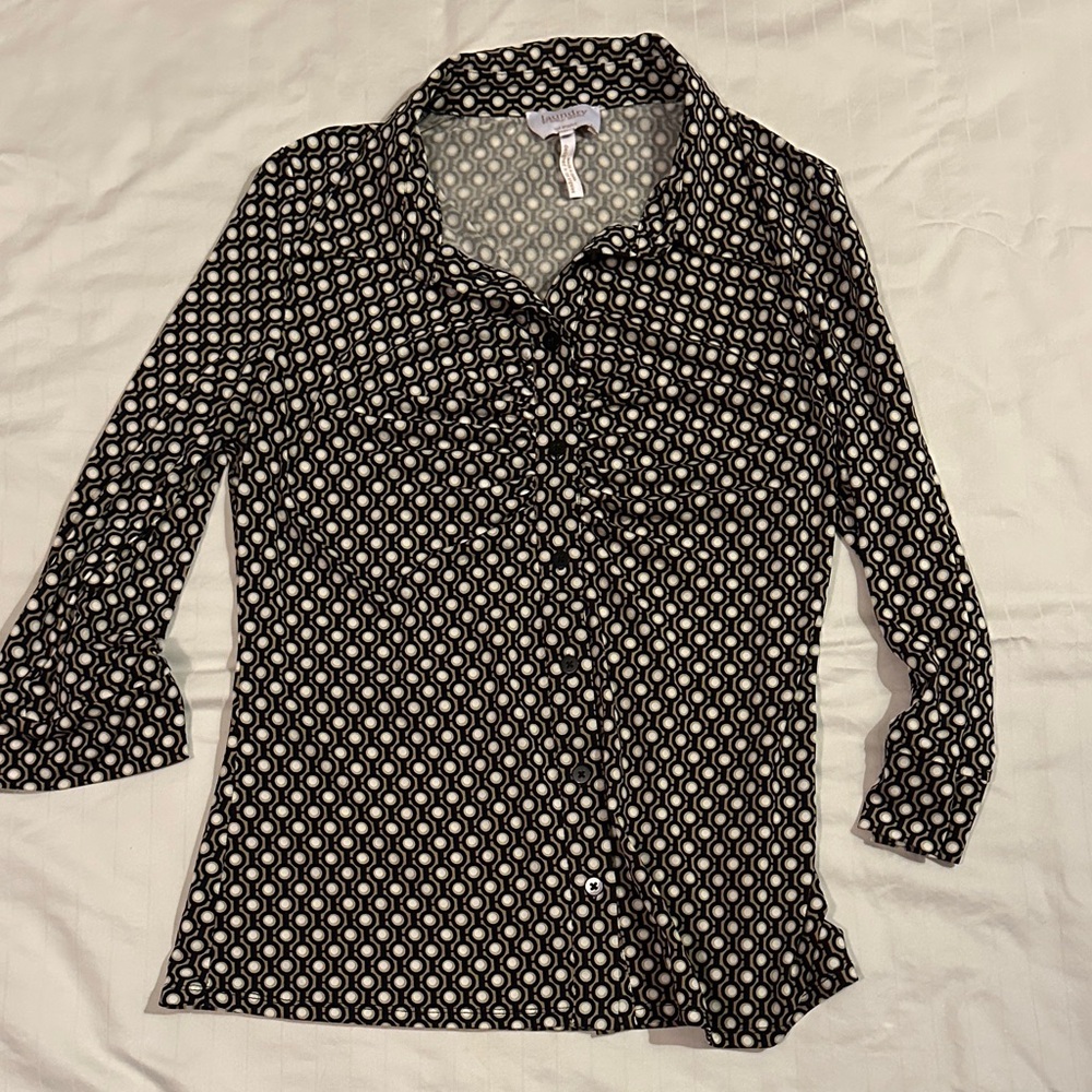 Laundry By Shelli Segal Black and White Geometric Button Down Shirt